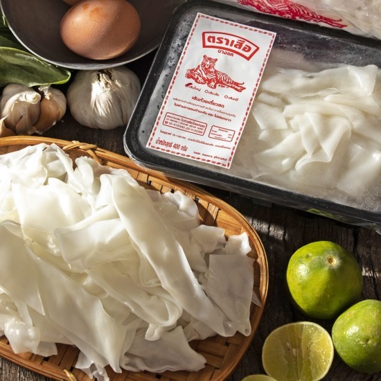 แผ่นก๋วยเตี๋ยวลุยสวน ราคาส่ง แผ่นก๋วยเตี๋ยวลุยสวน ราคา  แผ่นก๋วยเตี๋ยวลุยสวน ซื้อที่ไหน  เส้นใหญ่ ทํา ก๋วยเตี๋ยวลุยสวน  แผ่นแป้ง ก๋วยเตี๋ยวหลอด  แผ่นก๋วยเตี๋ยวหลอด  เส้นก๋วยเตี๋ยวหลอด ซื้อที่ไหน  แผ่นก๋วยเตี๋ยวลุยสวนใกล้ฉัน 